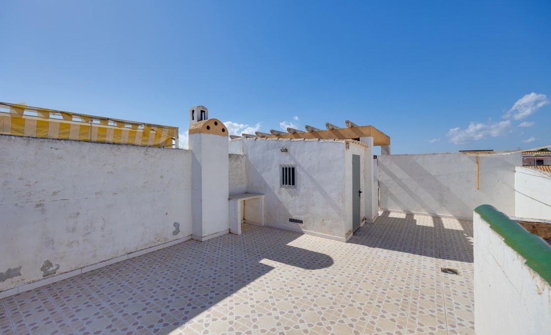 2 Chambres, Bungalow, À Vendre, 1 Salles de bain, Listing ID 2944, TORREVIEJA, ALICANTE, Espagne,